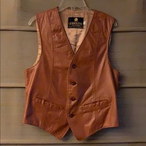 VINTAGE Leather Vest😍
